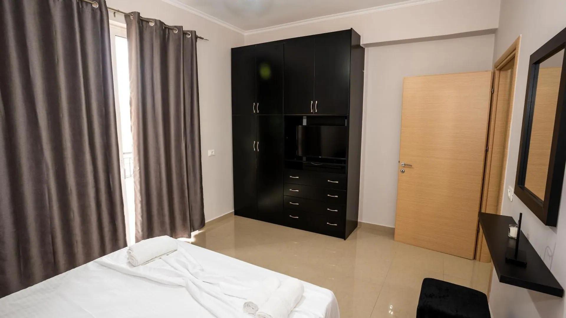 A&V Apartments Sarande