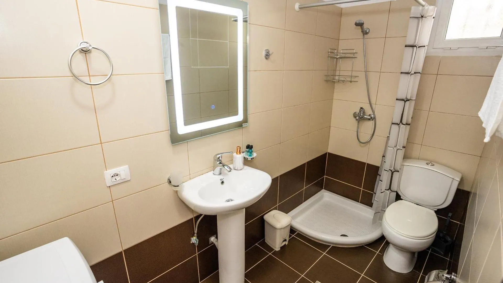 A&V Apartments Sarande